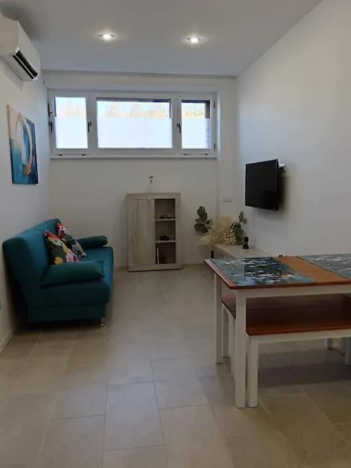 Rhome Apartment Rome Italy