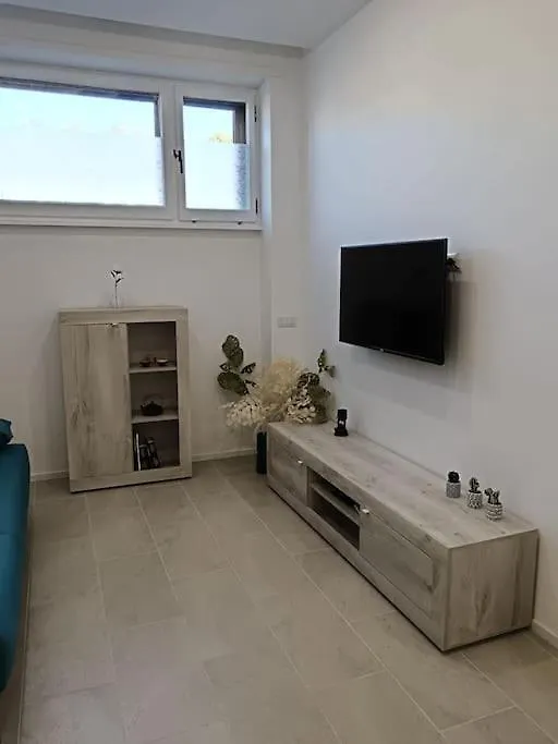 Rhome Apartment Rome 0*,  Italy